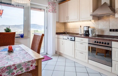 Mainz-Bingen Appartement | Vue fantastique sur le Rhin, à haute altitude au-dessus de Bacharach, jusqu'à 6 personnes