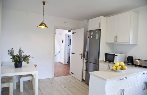 Cala Blava Chalet De Ski | Fantastique villa sur la mer, jardin, terrasses et accès direct à la mer