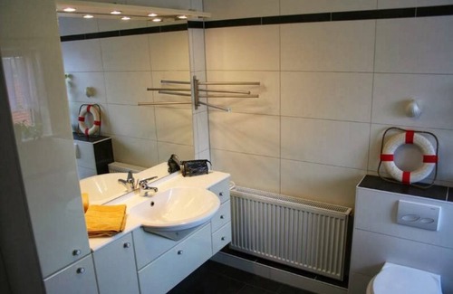 Dachwig Appartement | Sommeil fantastique juste à l'extérieur Erfurt