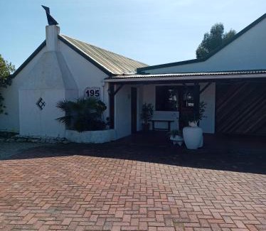 Velddrif Maison | Faodail Guest House