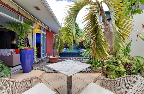 Papeete Maison | Fare Nãhina - 2 chambres - Centre-Ville - Piscine