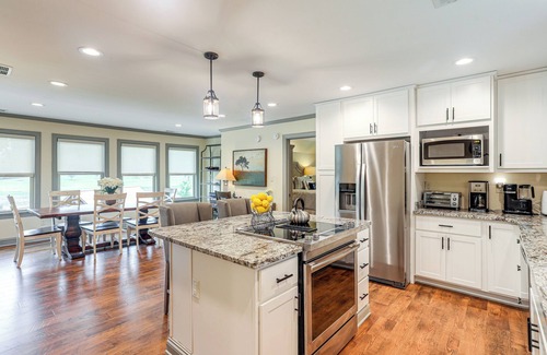 Hernando Maison | Farm & Lake Views: Rural Mississippi Loft Apt