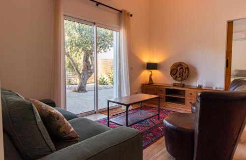 Calicos Appartement | Farm Lodges Olive, Casa Alfarrobeira
