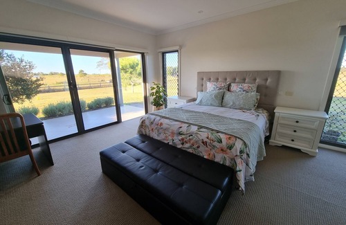 Palmers Channel Autre | Farm, pool, lots of space close to Yamba. Pet Friendly