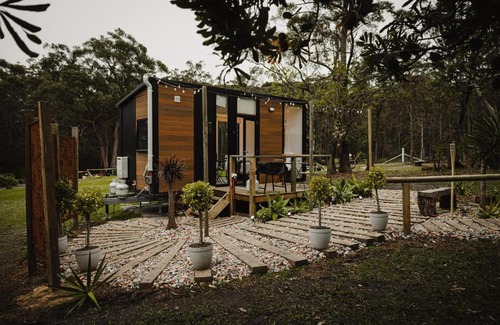 Falls Creek Maison | Farm Stay at Jervis Bay
