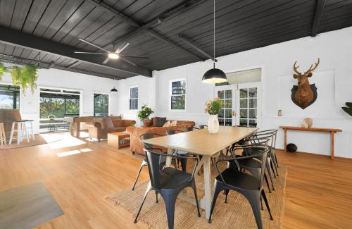 Falls Creek Maison | Farm Stay Jervis Bay