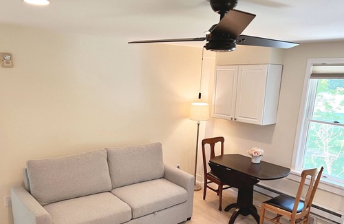 Potsdam Appartement | Farm1 - Near Clarkson, SLU, SUNYs. Modern Apt in Country Setting