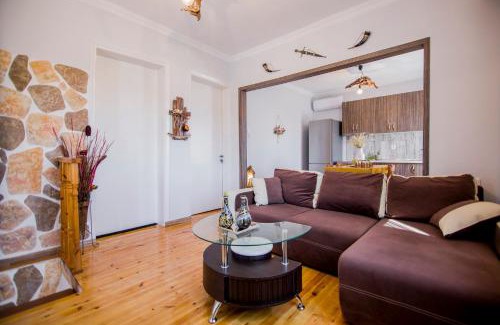 Tragilos Maison | Farma House Vasilo - Escape Cottage Retreat