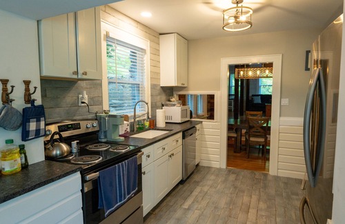 Newton Autre | Farmhouse 1903 Renovated w Pond and Stream on Kittatiny Park
