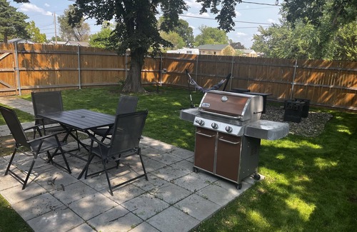 Great Bend Maison | Farmhouse - Centrally Located in Great Bend, Gas Firepit and Pet Friendly Yard