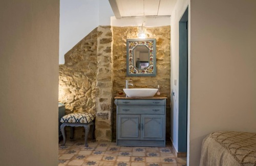 Jabugo Autre | Farmhouse