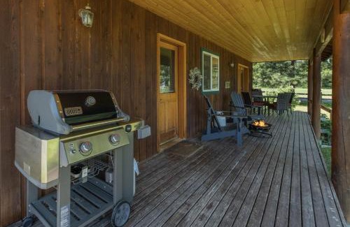 Leavenworth Maison | Farmhouse in Plain by NW Comfy Cabins