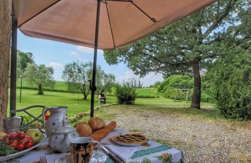 Proceno Maison | Farmhouse in Proceno with Pool and Hill Views