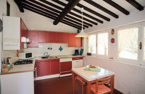 Pieve di Chio Maison | Maison de campagne sur une colline avec vue panoramique et piscine