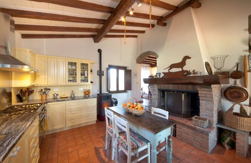 Montefiascone Villa | Ferme dans la Tuscia avec piscine et grand jardin