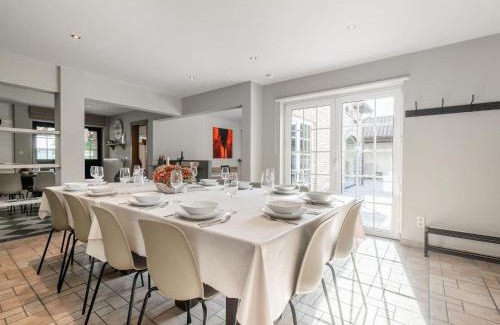 Alken Maison | Farmhouse including studio with Garden