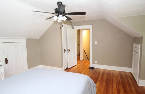 Afton Autre | Farmhouse on 20 acres & Christmas tree farm, miles of hiking trails and woods