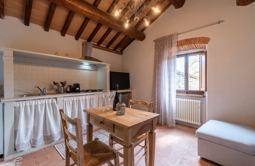 Santa Reparata Autre | Ferme "Parulia Country House - Selene" avec piscine partagée, terrasse privée et Wi-Fi.