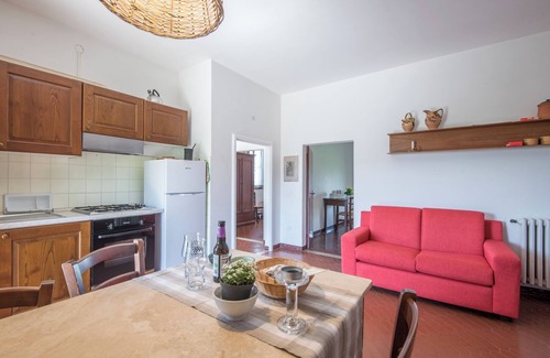 Serre di Rapolano Autre | Agritourisme 'Podere Del Pereto Bio- 201' avec piscine partagée, terrasse privée et Wi-Fi