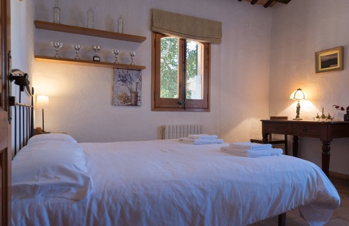 Serinya Autre | Appartement rural 2 chambres avec kitchenette et salle de bain complète