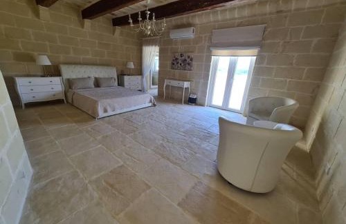 Birbuba Villa | Farmhouse Villa in Gozo with large pool & garden