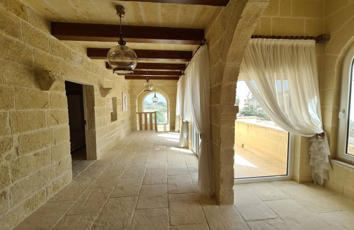 Santu Pietru Villa | Farmhouse Villa in Gozo With Large Pool & Garden