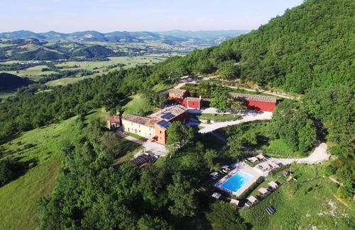 Acqualagna Appartement | Ferme avec piscine immergée dans un cadre naturel de la Montefeltro - 7 -