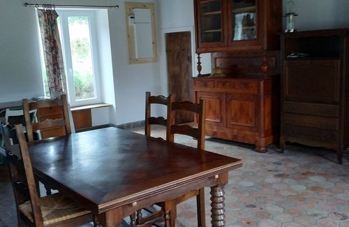 La Bazouge-du-Desert Autre | Farmhouses in the heart of nature