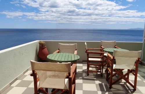 Pagoneri Hôtel | Faros