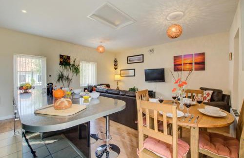 Irstead Maison | Farriers Cottage