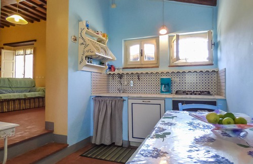 San Michele di Moriano Appartement | Farro, apartment in a small wine farm with swimming pool