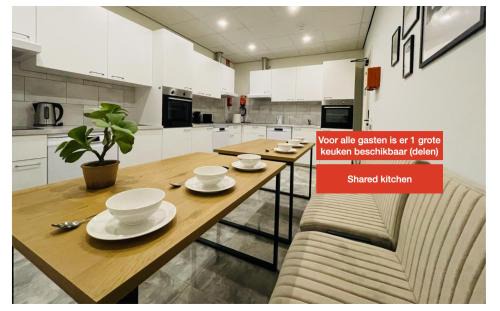 Raamsdonksveer Appartement | Fast Wifi, En Suite Bathroom - Maison Lux