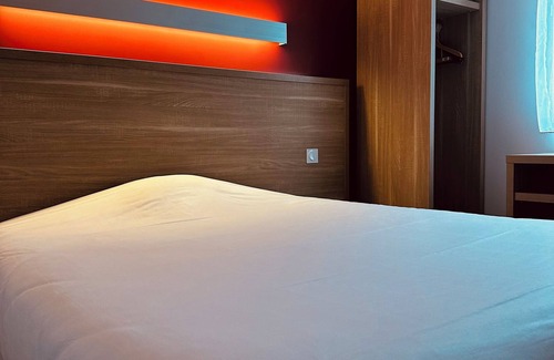 Laval Hôtel | Fasthotel Laval