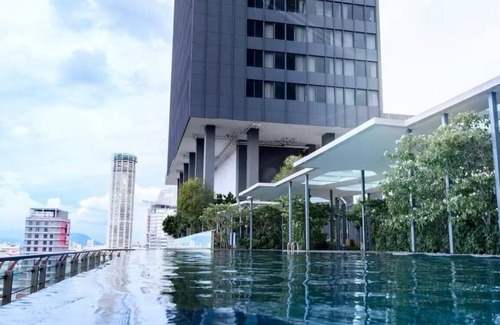 Downtown George Town Appartement | Fat Mona #6 Macalister 218 Tropicana, Georgetown Penang with water dispenser