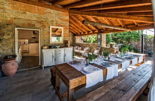 Terranuova Bracciolini Maison | Fattoria di Romignano by Interhome