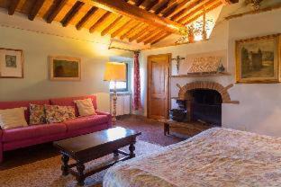 Florence Maison | Fattoria Il Milione Agriturismo