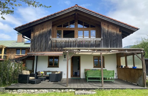 Lenggries Maison | Favorite family spot with mountain views and wood-burning stove