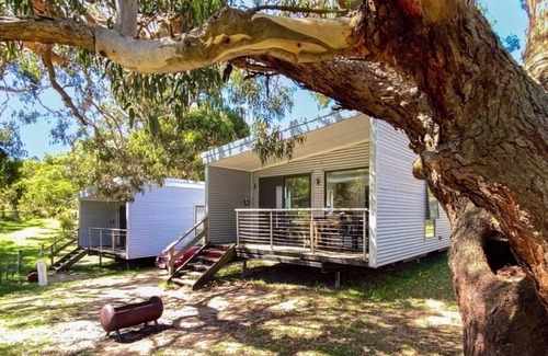 Cape Otway Cabine | FDE 4 - FAMILY DELUXE 2 BEDROOM CABIN