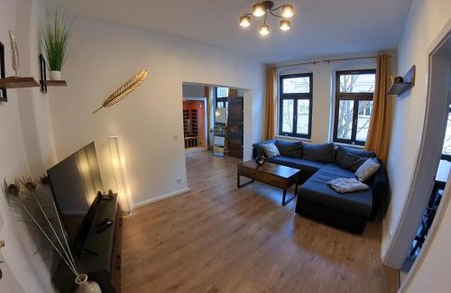 Loebtau Appartement | FederTraum mit Sauna, sehr gemütlich