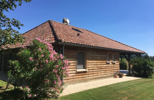 Lauzerte Maison | Sentez vous très bien dans une maison spacieuse, agréable et privative