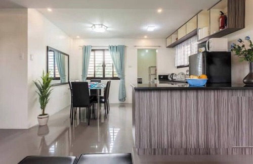 Malolos City Maison | Feel d' breeze, Excellent Privacy Secured-Spacious