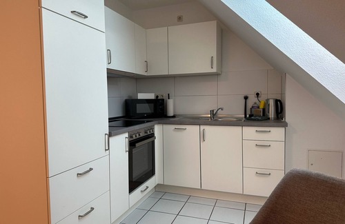 Barleben Appartement | Appartement-Salle de bain privée séparée-d'exception-Vue sur la cour