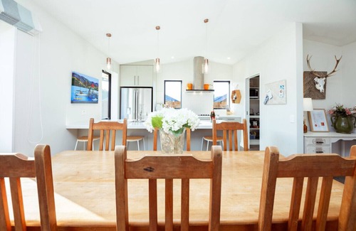 Methven Maison | Feels just like home. Smart TV, WiFi, Office