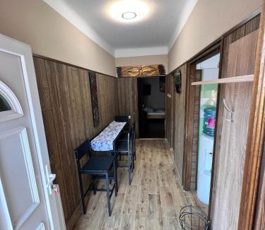 Gyal Appartement | Fehér galamb apartman