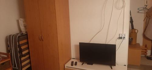 Paka Appartement | Fehér-kék hibiszkusz