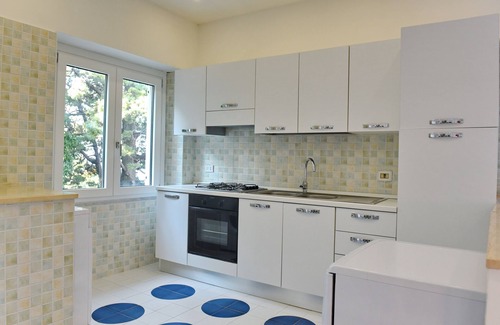 Castellabate Historic Centre Appartement | Felice 1 with private terrace and sea view