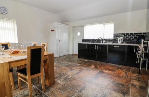 Caergeiliog Maison | Felin Manaw
