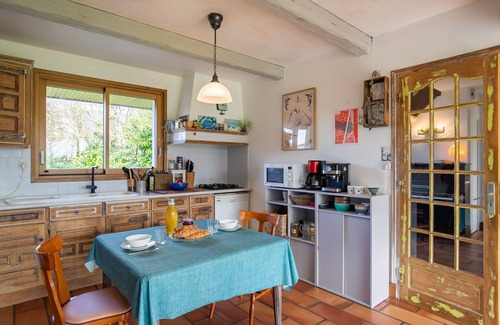 Plounevez-Lochrist Maison | Feliz Breizh by Interhome