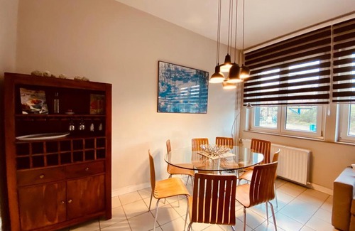 Seraing Appartement | Fenêtre sur le Standard de Liège
