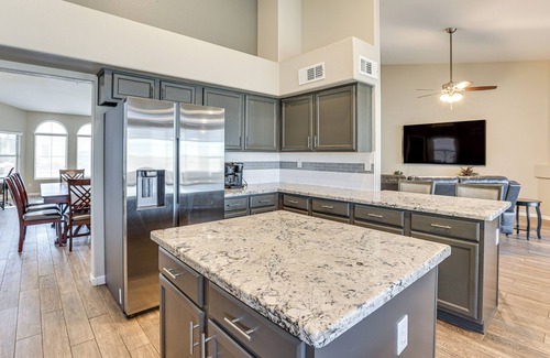 Garden Lakes Maison | Fenced Backyard Oasis: Pet-Friendly Avondale Home